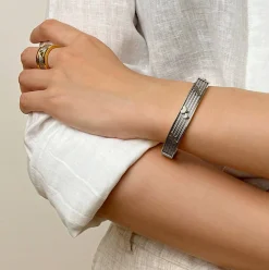Charriol Bracelets<Forever Heart Bangle